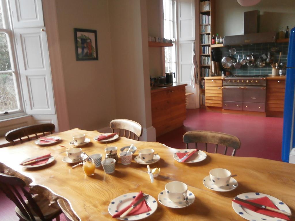 Winter Cherry Bed & Breakfast Эдинбург Экстерьер фото